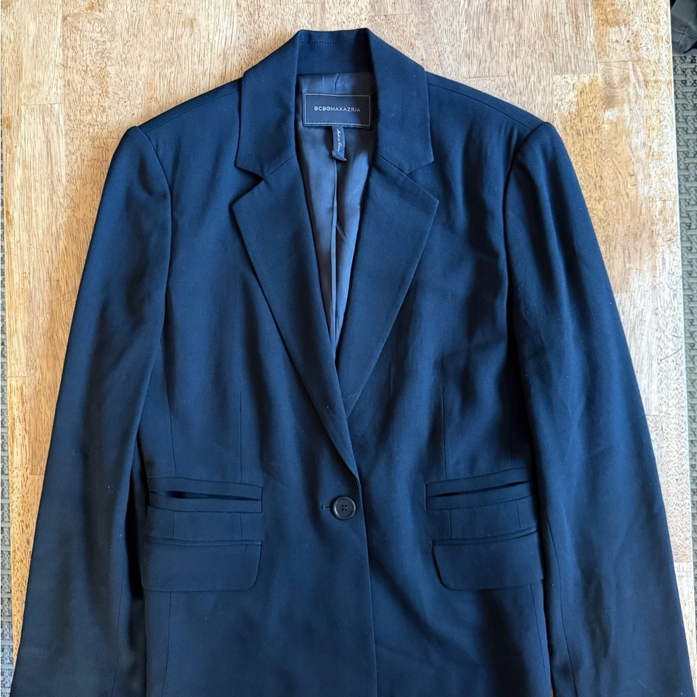 BCBGMaxAzria Black Sport Coat‎ Tailored Elegance